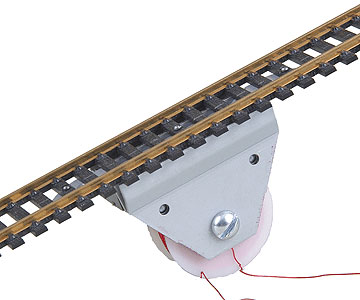 Kadee Quality Products Under-Track Electric Uncoupler