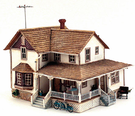 Woodland Scenics Built-N-Ready® Landmark Structures® - Corner Porch House